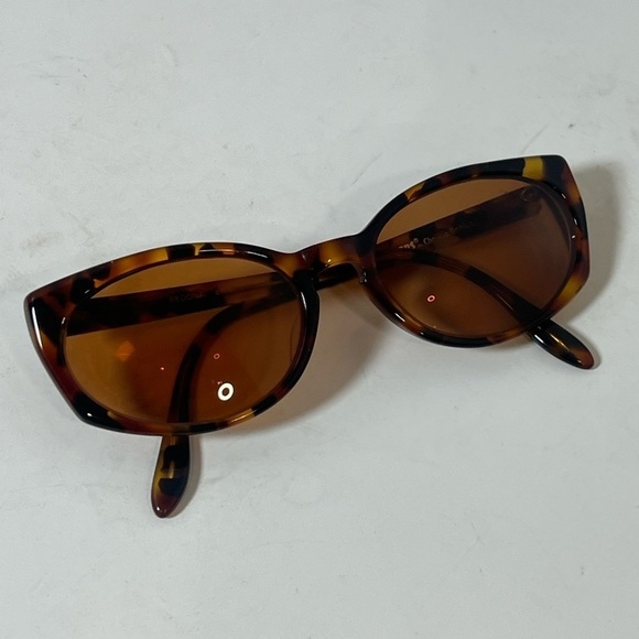 Elegant Suncatchers Sustainable Tortoise Shell Sunglasses main image 2